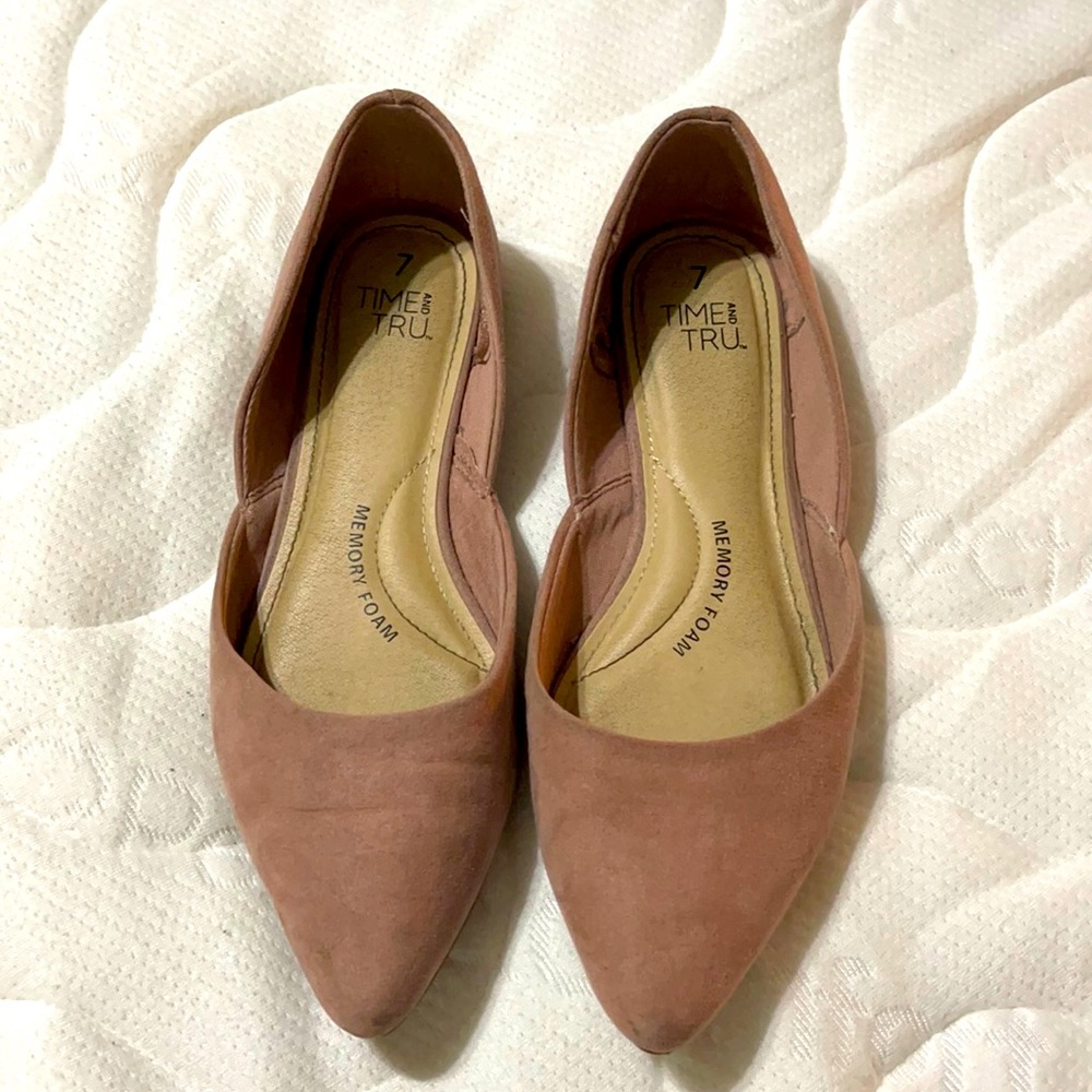 Pink dressing shoes in good condition.
